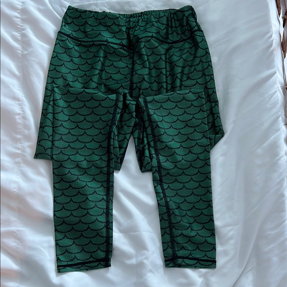 Mermaid print emerald green leggings Women Size M